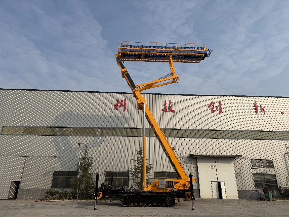 華鷹機械?全自動高空壓瓦機需求增大的原因